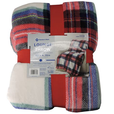 While supplies last, dash over to Sams Club where you can score this Members Mark 8x8 Oversized Outdoor Blanket for just 29. . Members mark blanket